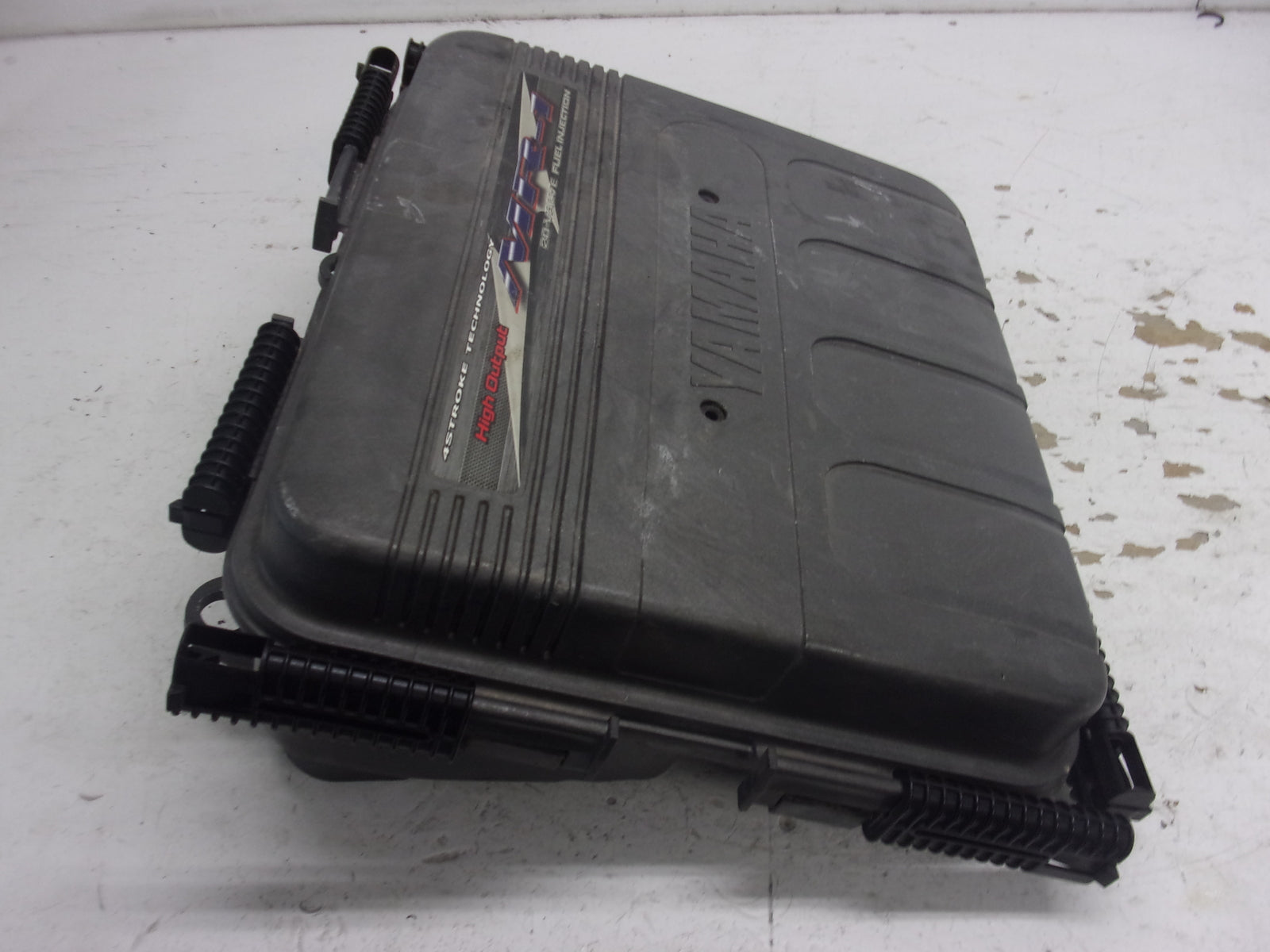 Yamaha Waverunner 2004-2008 FX HO OEM Air Cleaner Cover Part# 6B6-14420-00-00