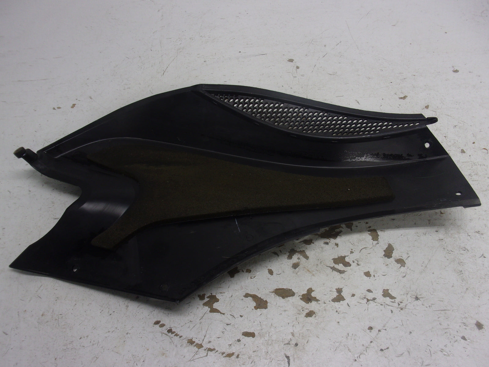 Can-Am Roadster 2012-2015 Spyder ST RS OEM Black Left Upper Side Panel 705006261