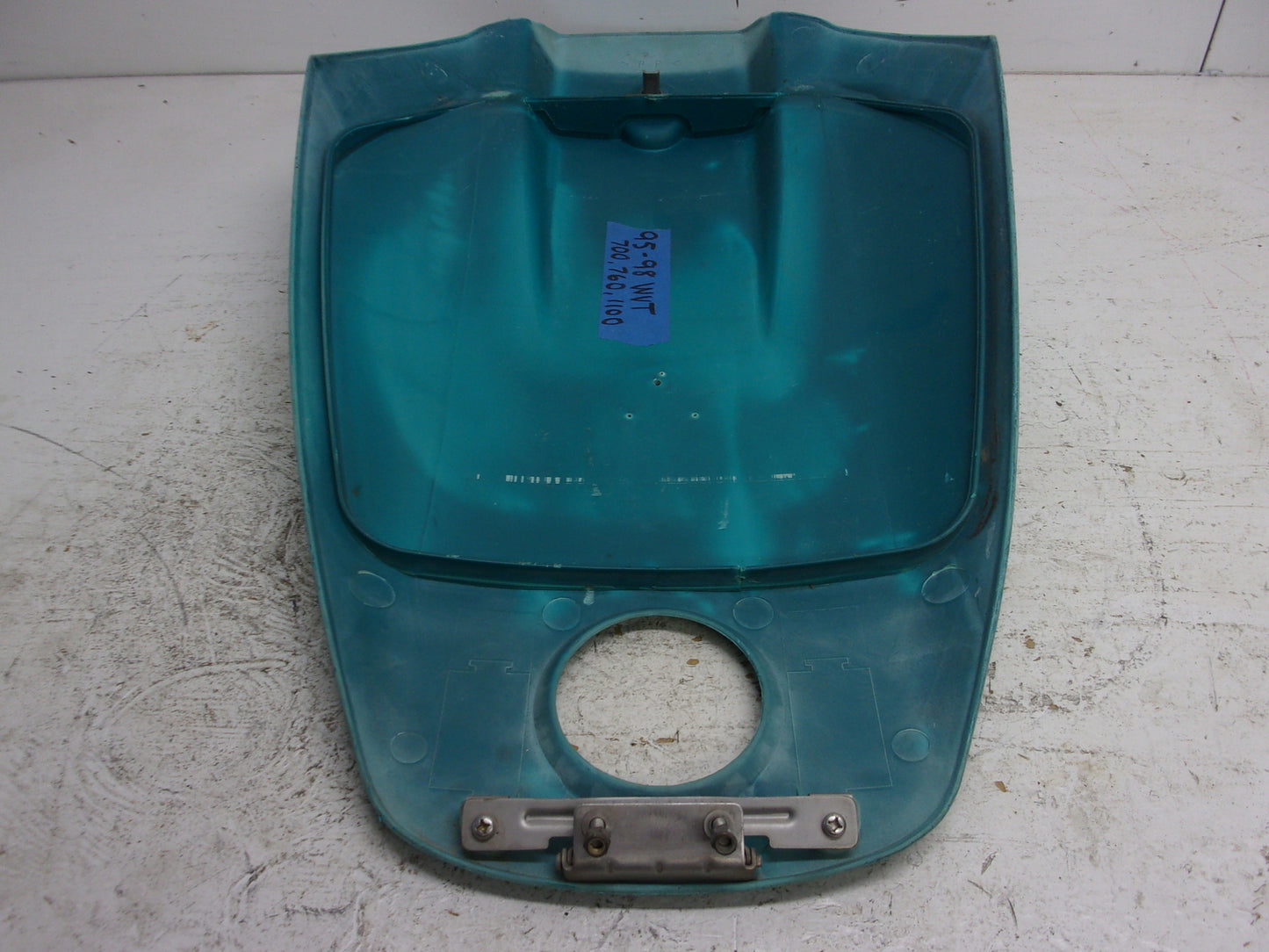Yamaha Waverunner 1995-1998 WaveVenture OEM Front Storage Cover GH3-U517B-10-AL