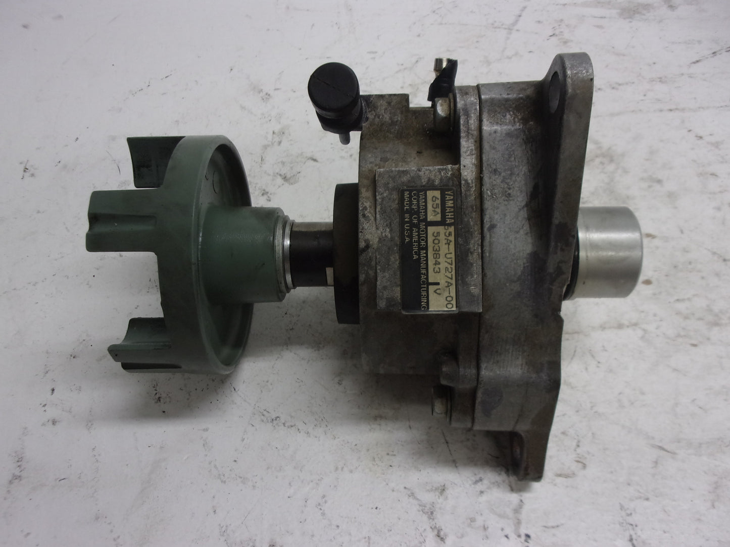 Yamaha Waverunner 1997 WaveVenture 1100 OEM Bearing Housing # 61X-45332-02-97
