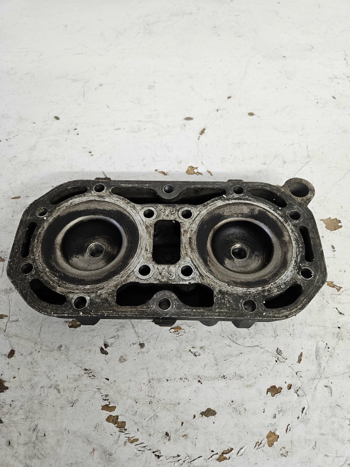 Kawasaki Jet Ski 1991-1995 650 Jet Mate X2 TS SC Black Cylinder Head 11001-3716
