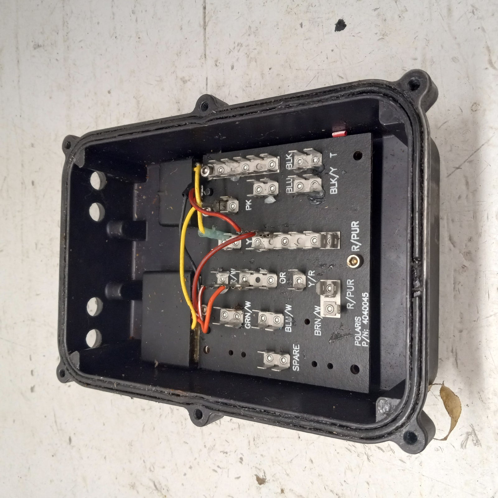 Polaris Watercraft 1994-1995 SL SLT 650/750 OEM E Box + Terminal Board # 4040045