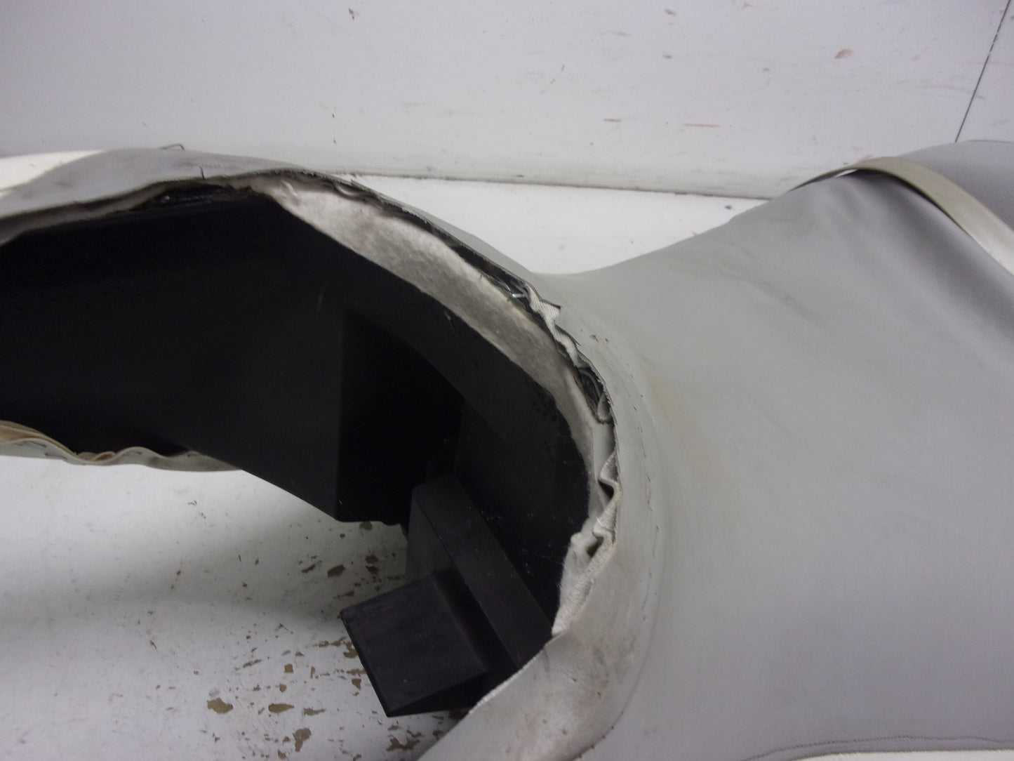 Sea Doo Bombardier 2011-2012 GTX Limited IS 260 OEM Gray & White Seat 269002072