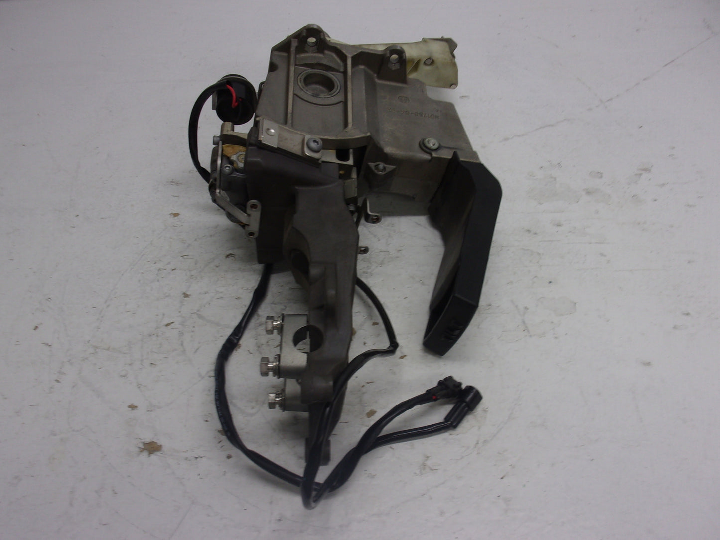 Yamaha WaveRunner 2012-2014 FX FXSHO 1.8 L OEM Steering Master # F2S-61400-00-00