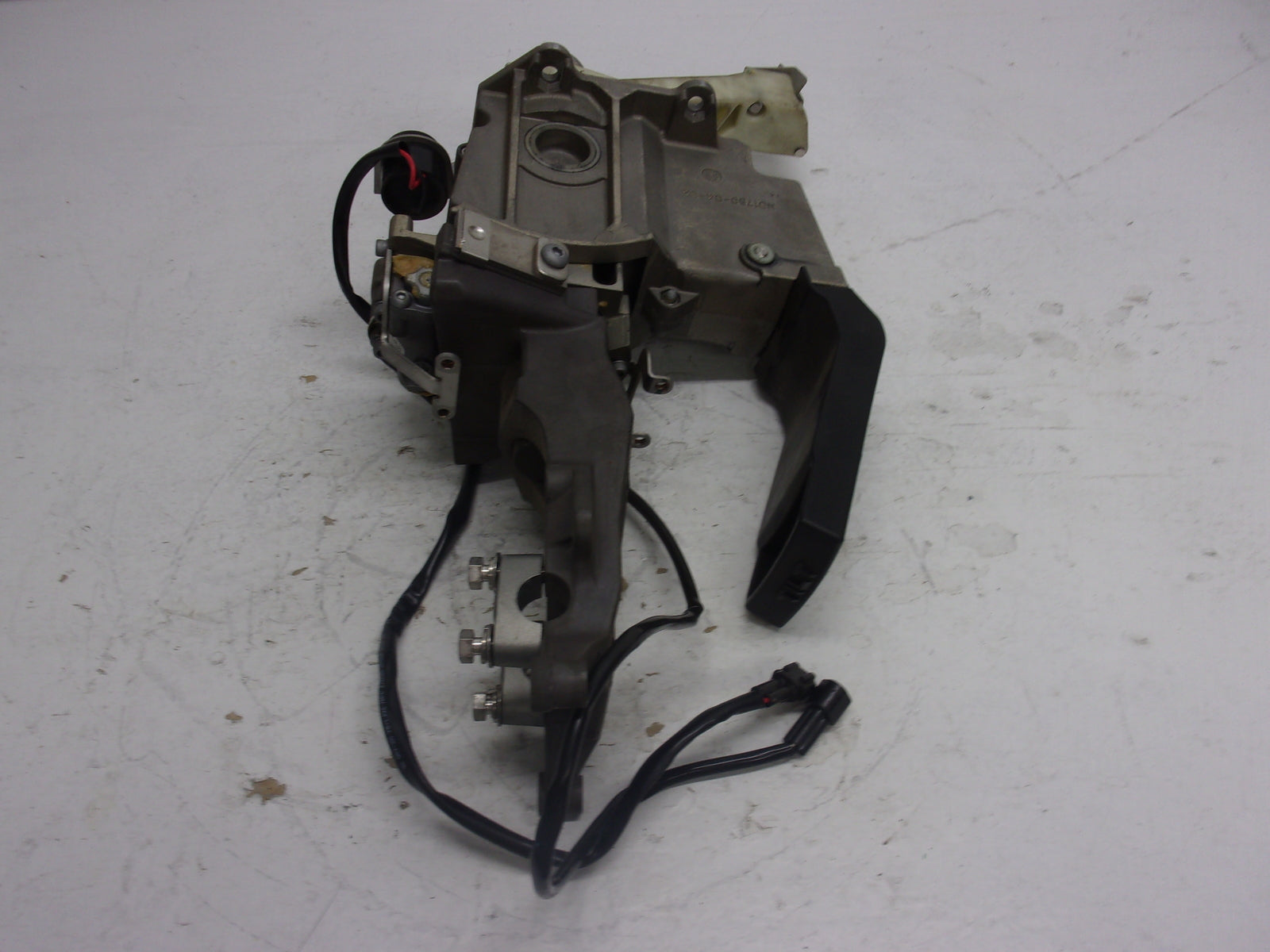 Yamaha WaveRunner 2012-2014 FX FXSHO 1.8 L OEM Steering Master # F2S-61400-00-00