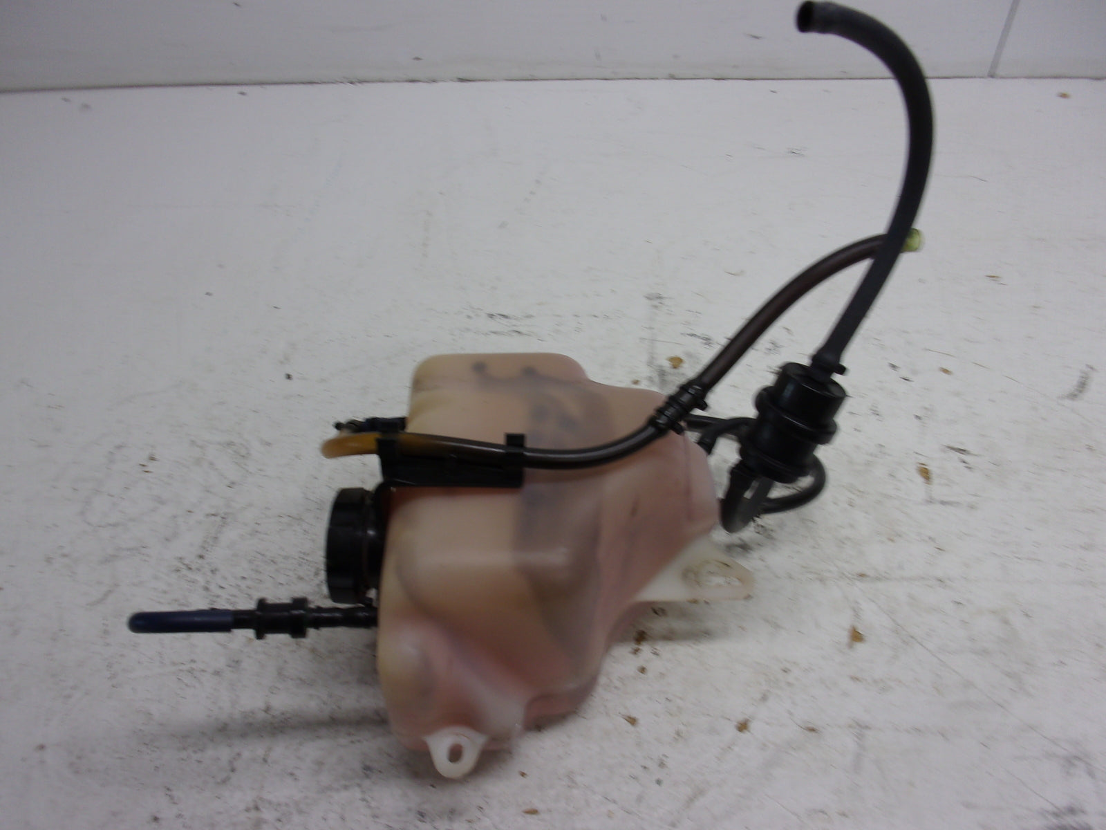 Yamaha WaveRunner 1993-1994 WaveBlaster 700 OEM Oil Tank Part# GA7-6775B-00-00