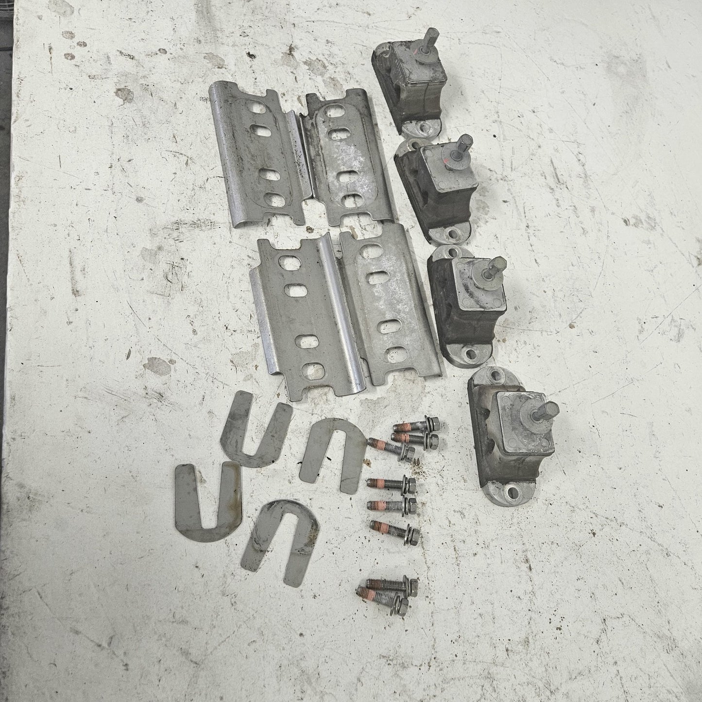 Yamaha WaveRunner 2012-2022 FX EX GP VX OEM Engine Mount Set # 67X-44517-10-00
