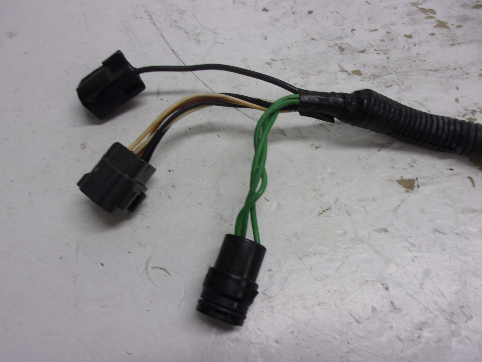 Yamaha Waverunner 2003-2006 GP1300R OEM Generator / Stator Part 60T-81410-00-00
