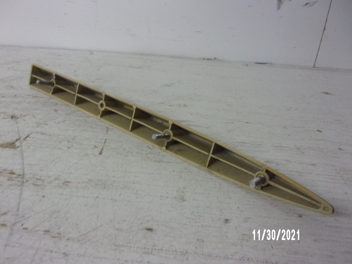 Sea Doo Bombardier PWC 1994 XP OEM Beige Left Sponson Part# 292000006