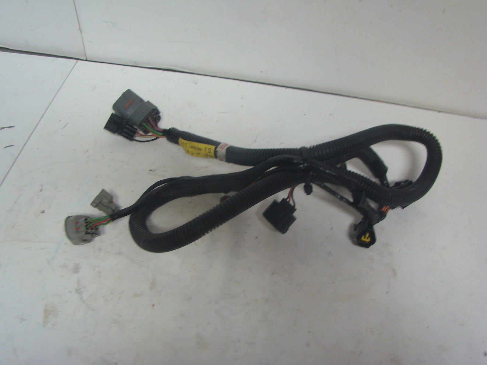 Yamaha Waverunner 2004 GP1300 R Wire Harness 2  Part# 60T-8259M-10-00