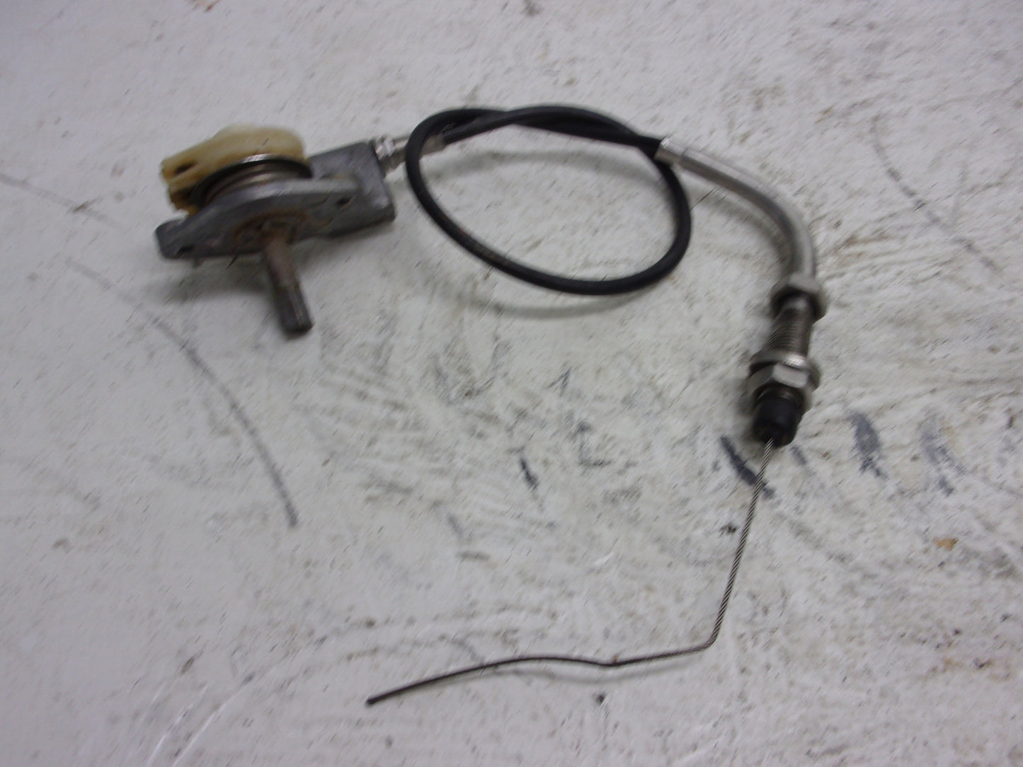 Kawasaki Jet Ski 1999-2002 Ultra 150 OEM Choke Cable + Bracket Part# 59401-3724
