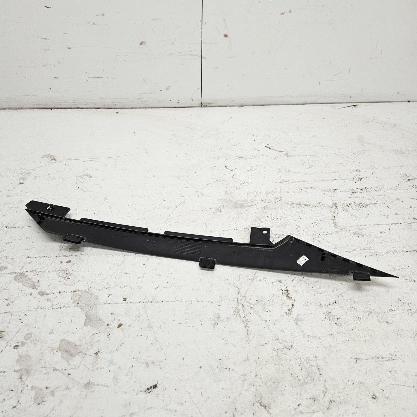 Yamaha WaveRunner 2015-2020 VX GP VXR OEM Black RH Trim Part# F2X-U89AB-00-00