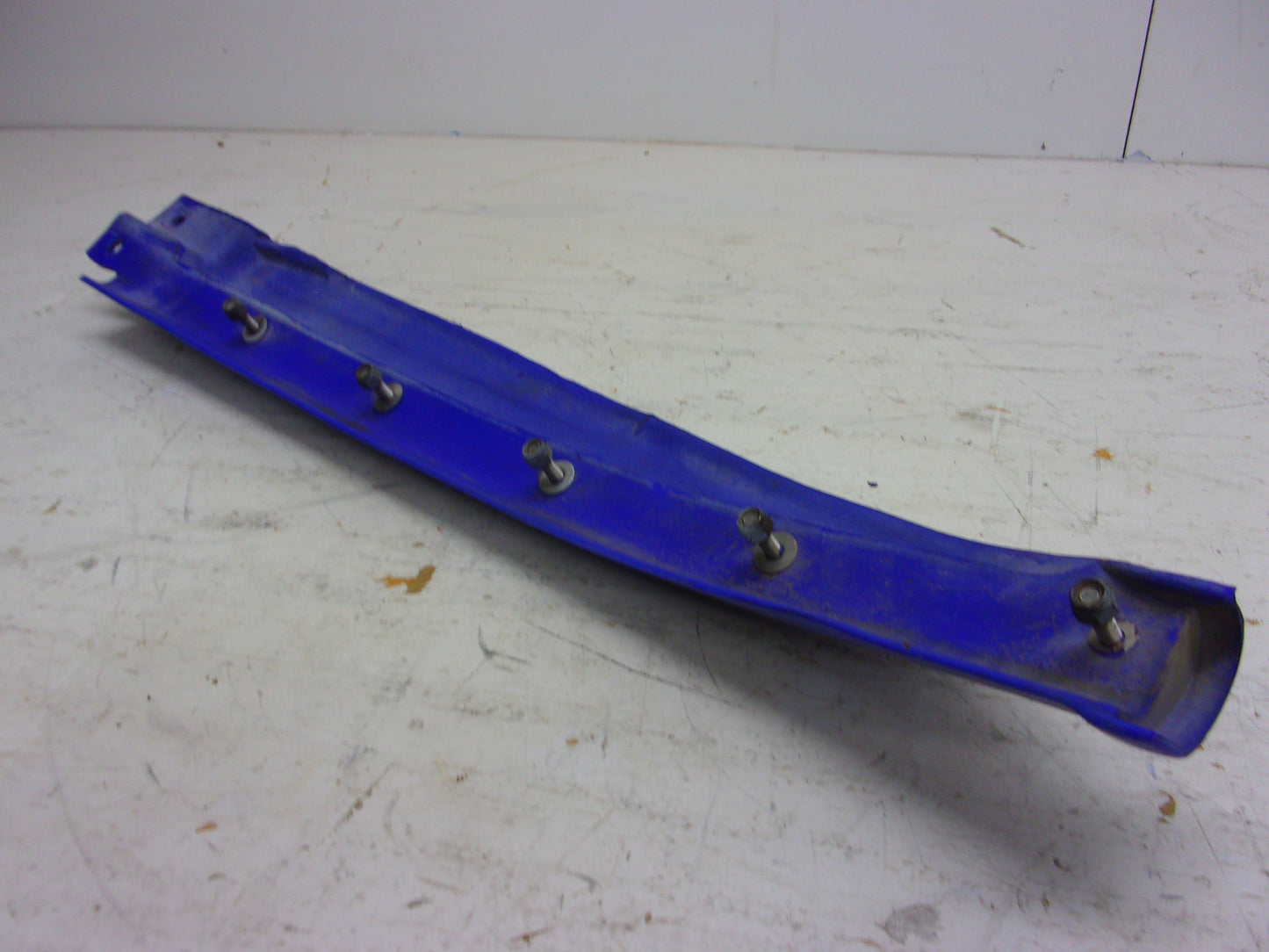 Yamaha Waverunner 1995-1997 WR3 650 OEM Blue Left Side Bumper GE1-U251C-31-00