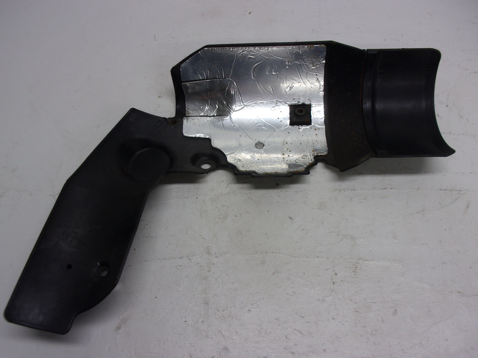 Yamaha Waverunner 2001-2005 XL XLT XA 1200 OEM Muffler Protector 66V-14718-00-00