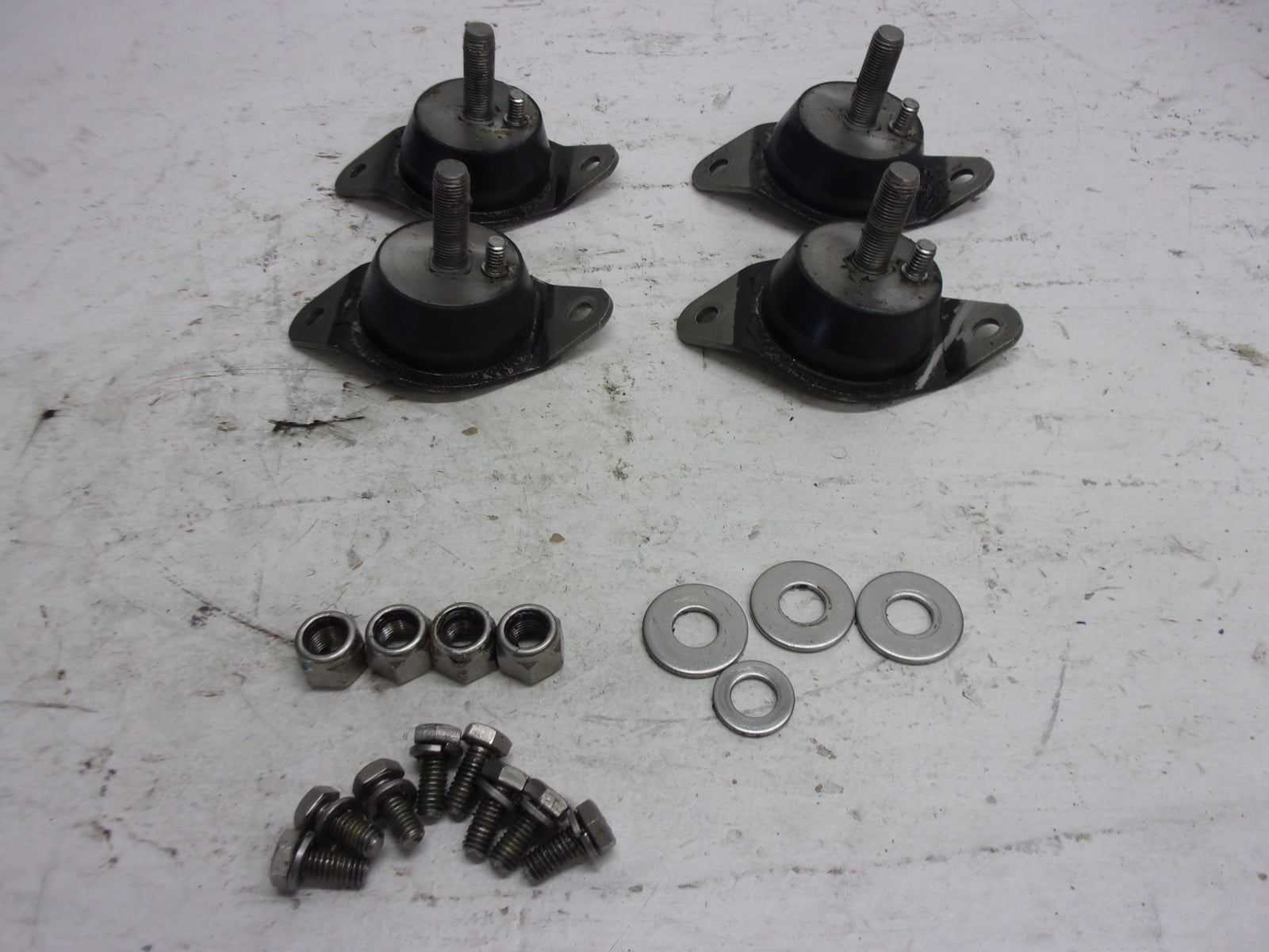Polaris PWC Watercraft 1996-1999 SLTX SL SLX SLT OEM Engine Mount Set # 3110055