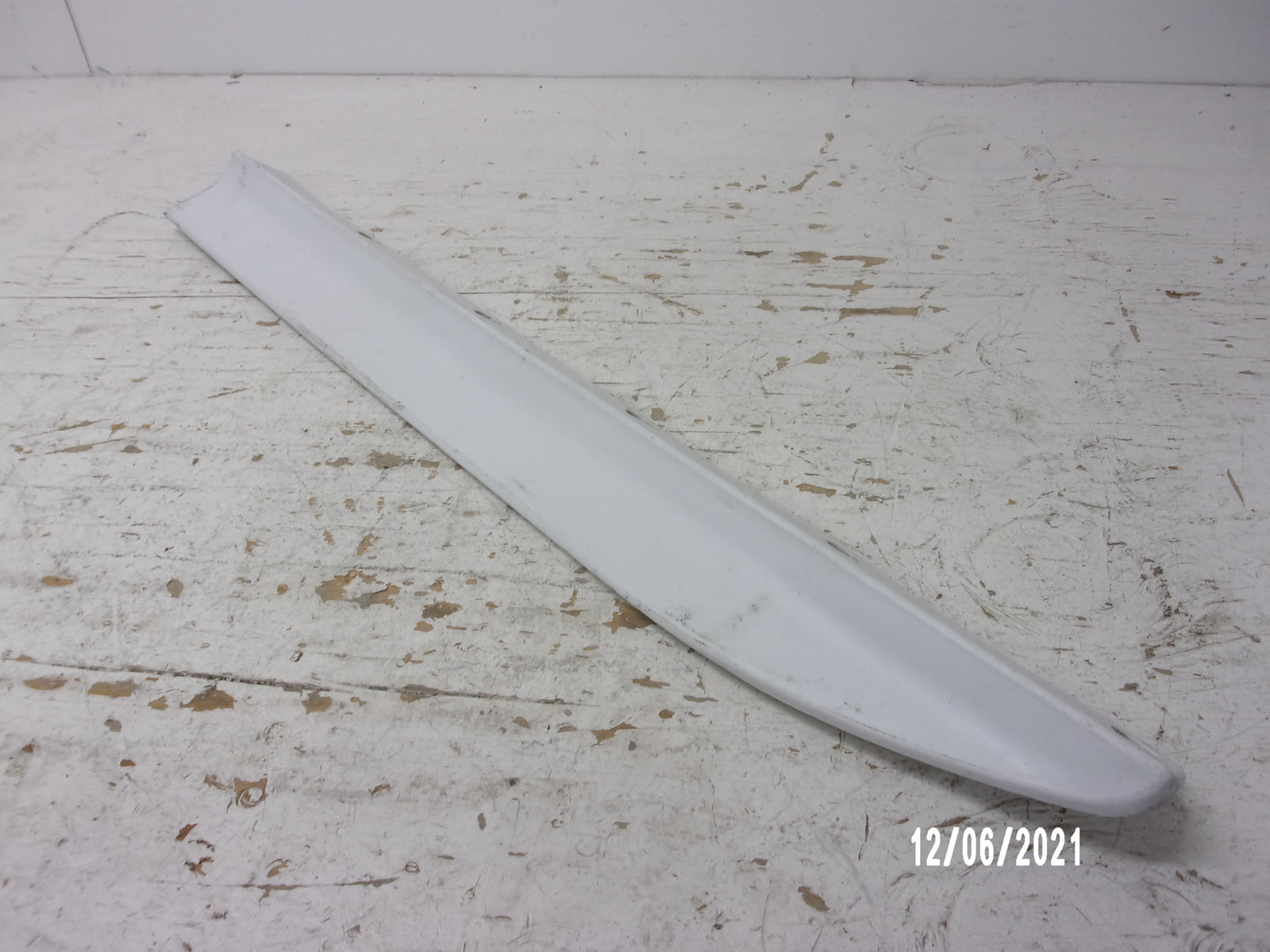 Polaris PWC Watercraft 1999 SLTH OEM White Left Hand Sponson Part# 5432272-207
