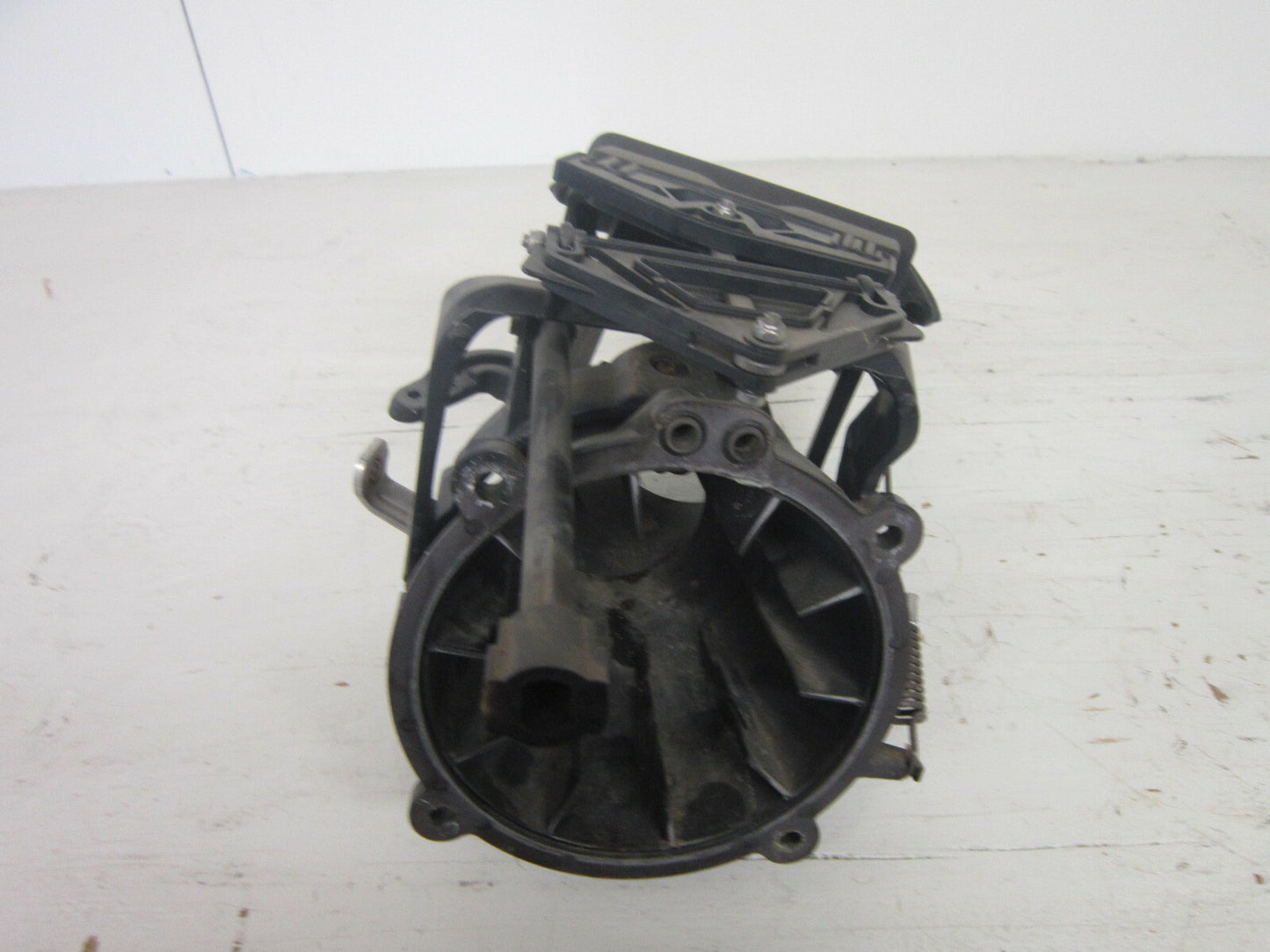 Sea Doo Bombardier 2001-2003 LRV GTX Venturi + Nozzle + Reverse Gate 271001194