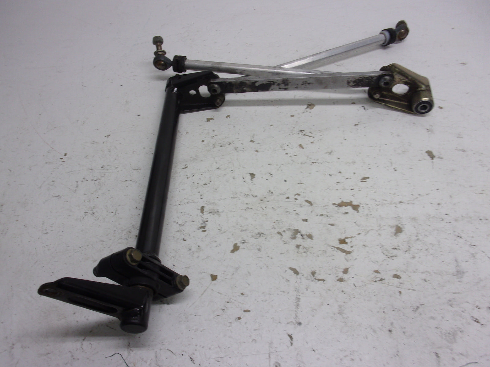 Polaris Snowmobile 2011-2016 RMK Pro Assault OEM Pitman Arm + Tie Rods 1823676