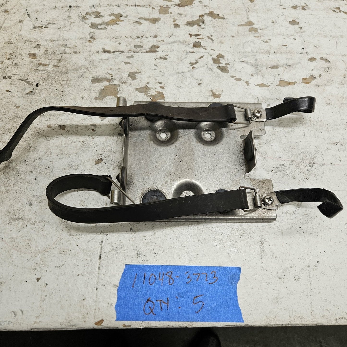 Kawasaki Jet Ski 1994-1997 ZXI 750-1100 Oil Tank Bracket + Straps # 11048-3773
