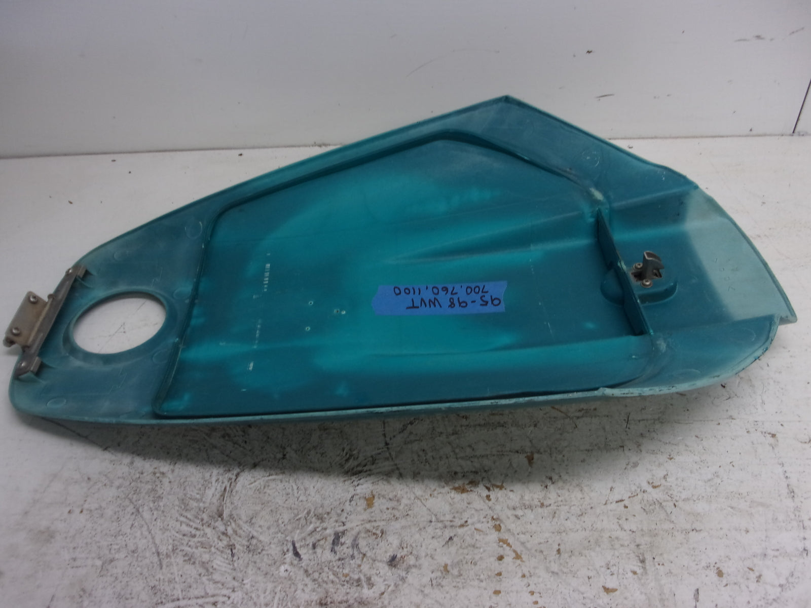 Yamaha Waverunner 1995-1998 WaveVenture OEM Front Storage Cover GH3-U517B-10-AL