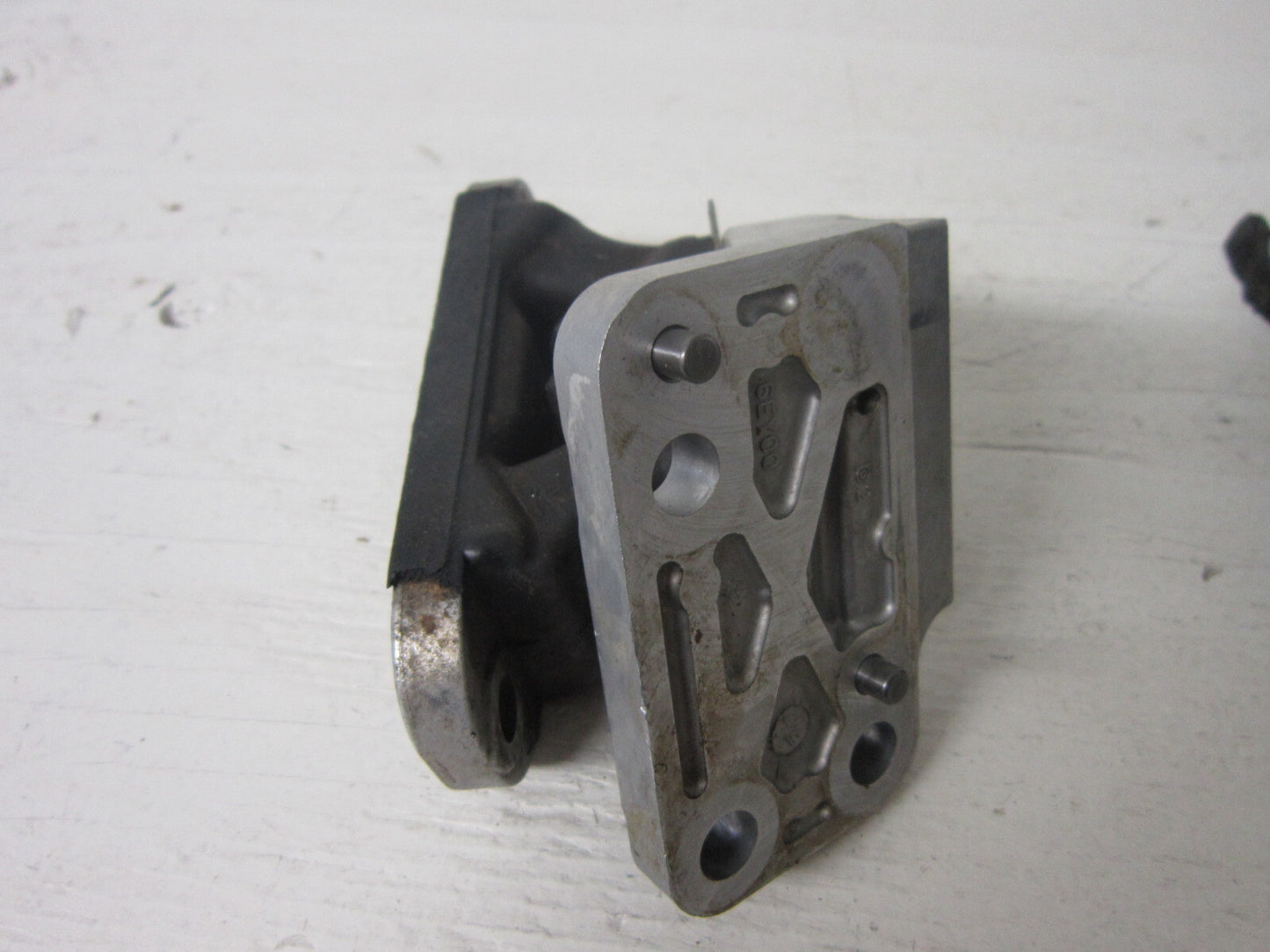 Yamaha Waverunner 2016-2021 VX EX V1 Engine Mount Set Of 2 Part# 6EY-41662-00-00