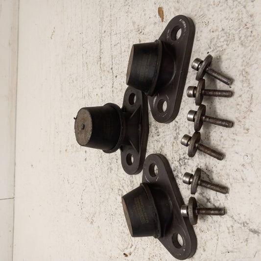 Sea Doo Bombardier 2006 GTI Engine Mount / Damper Set 270000669