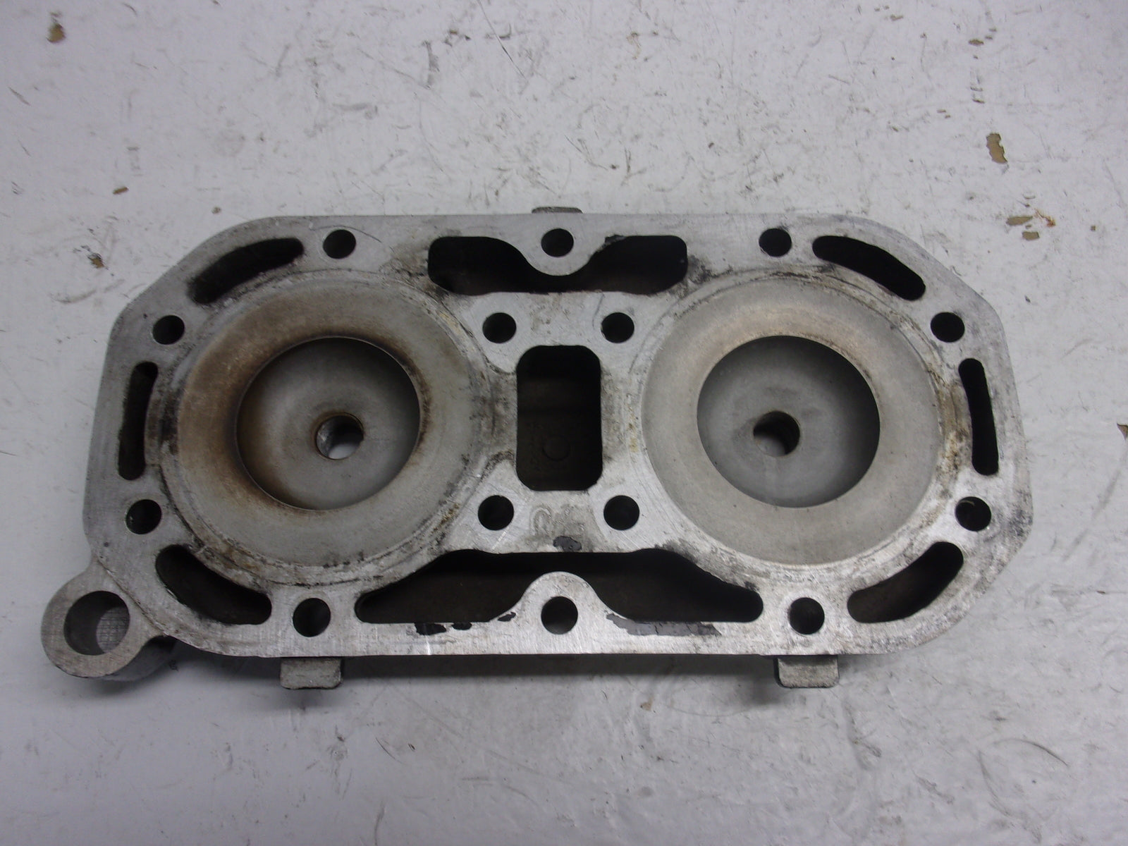 Kawasaki PWC 1991-1995 X2 TS SC Jet Mate 650SX OEM Cylinder Head # 11001-3716