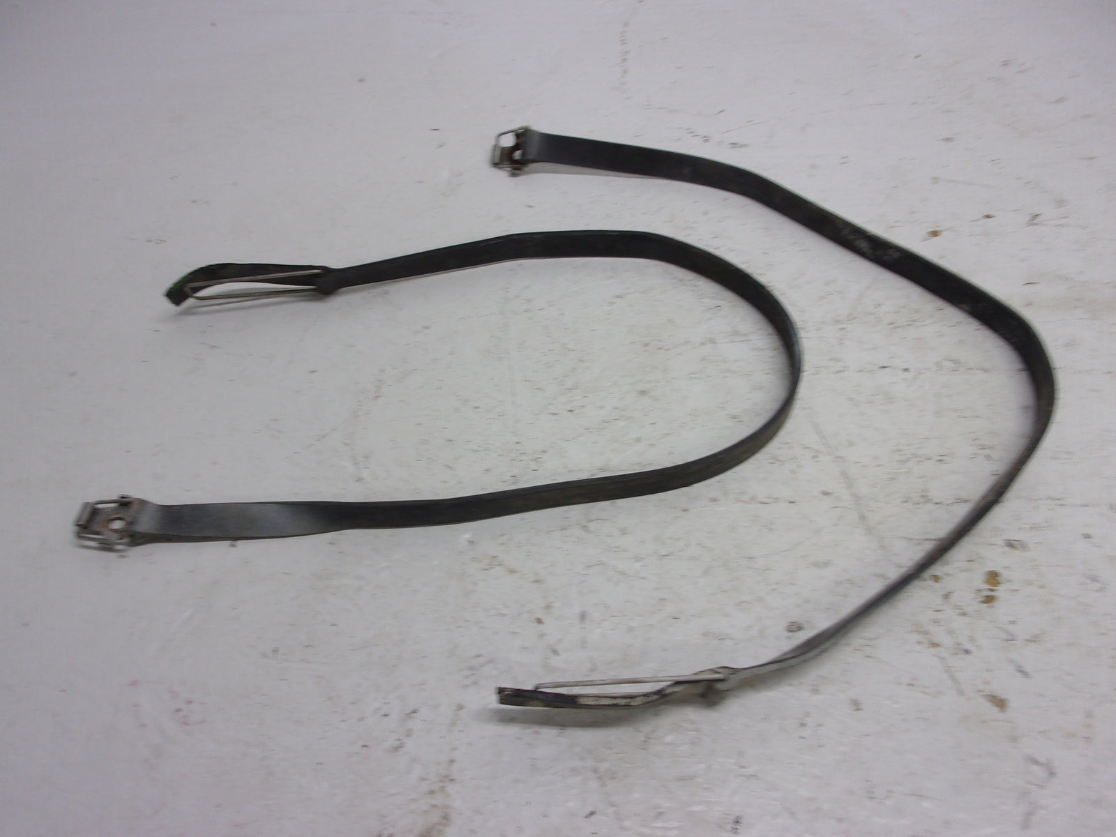 Kawasaki Jet Ski 1992-1997 750 SX SXI OEM Fuel Tank Band Set Part# 92072-3763