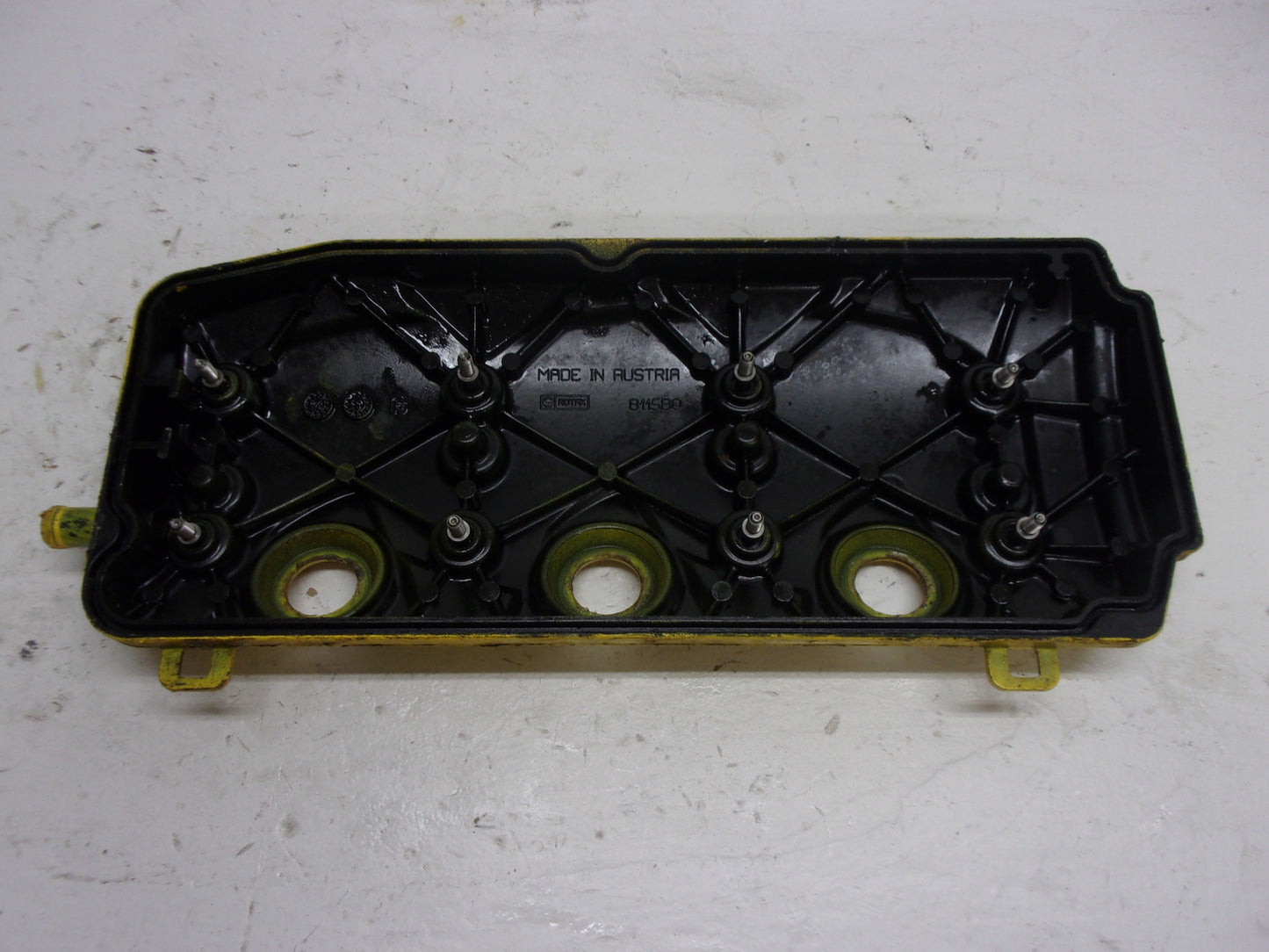 Sea Doo Bombardier 2003-2005 GTX RXP RXT OEM  Yellow Valve Cover Part# 420811581
