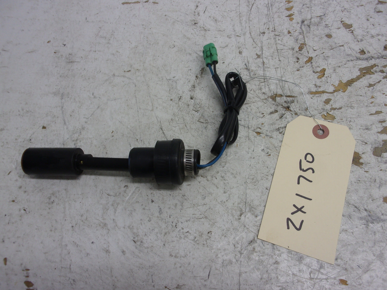 Kawasaki Jet Ski 1995-1997 ZXI 750/900 OEM Oil Level Switch Assembly 27010-3740