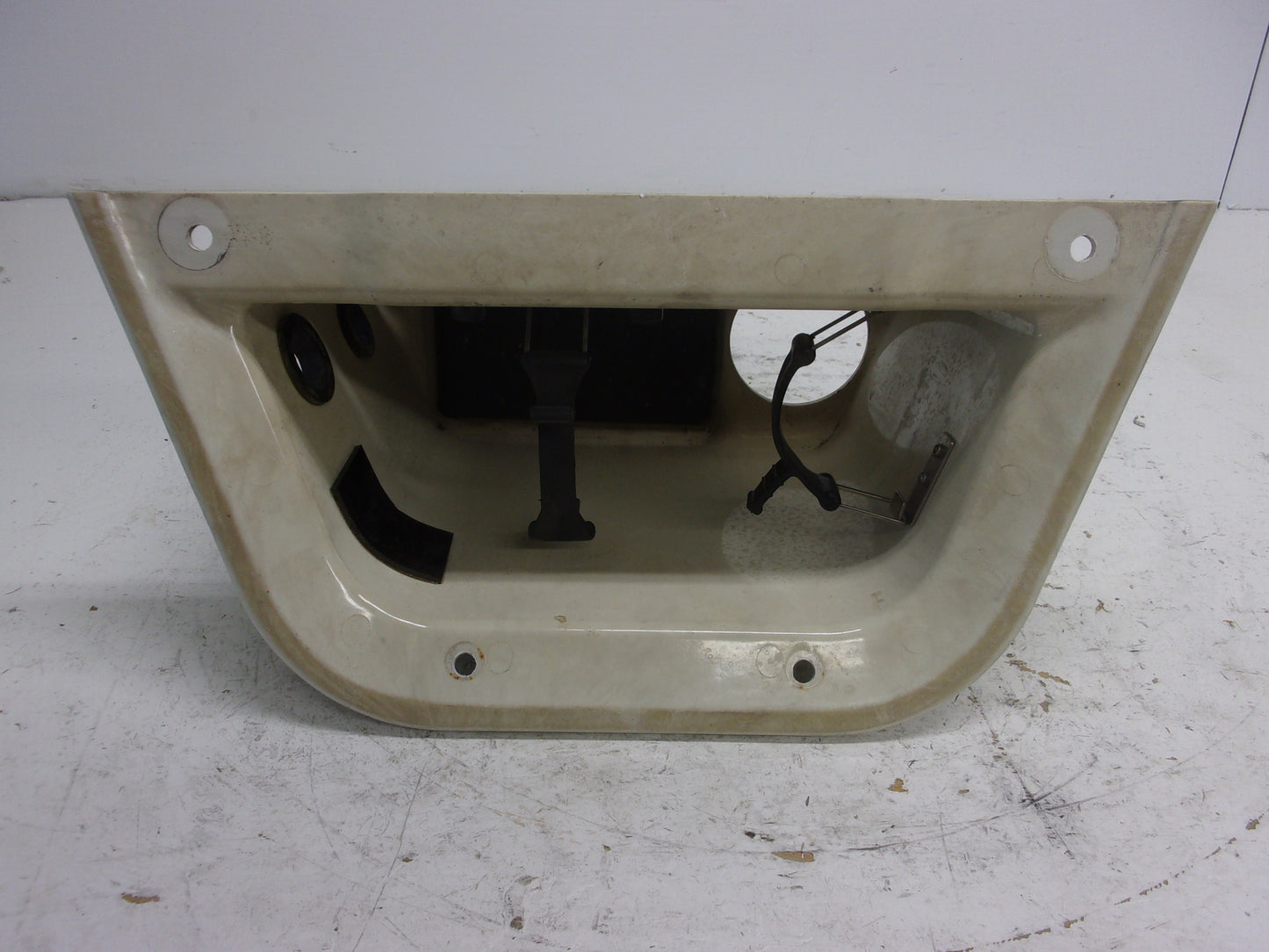 Yamaha WaveRunner 2001 GP800/1200 OEM Battery Case Assembly # F0X-U8211-02-00