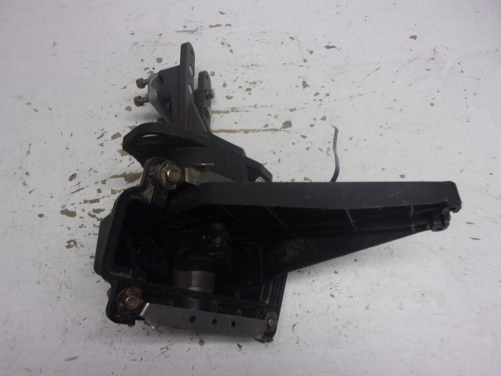 Sea Doo Bombardier 96-2005 GTI RXP RXT RX GTX Steering & Cable Support 277000515