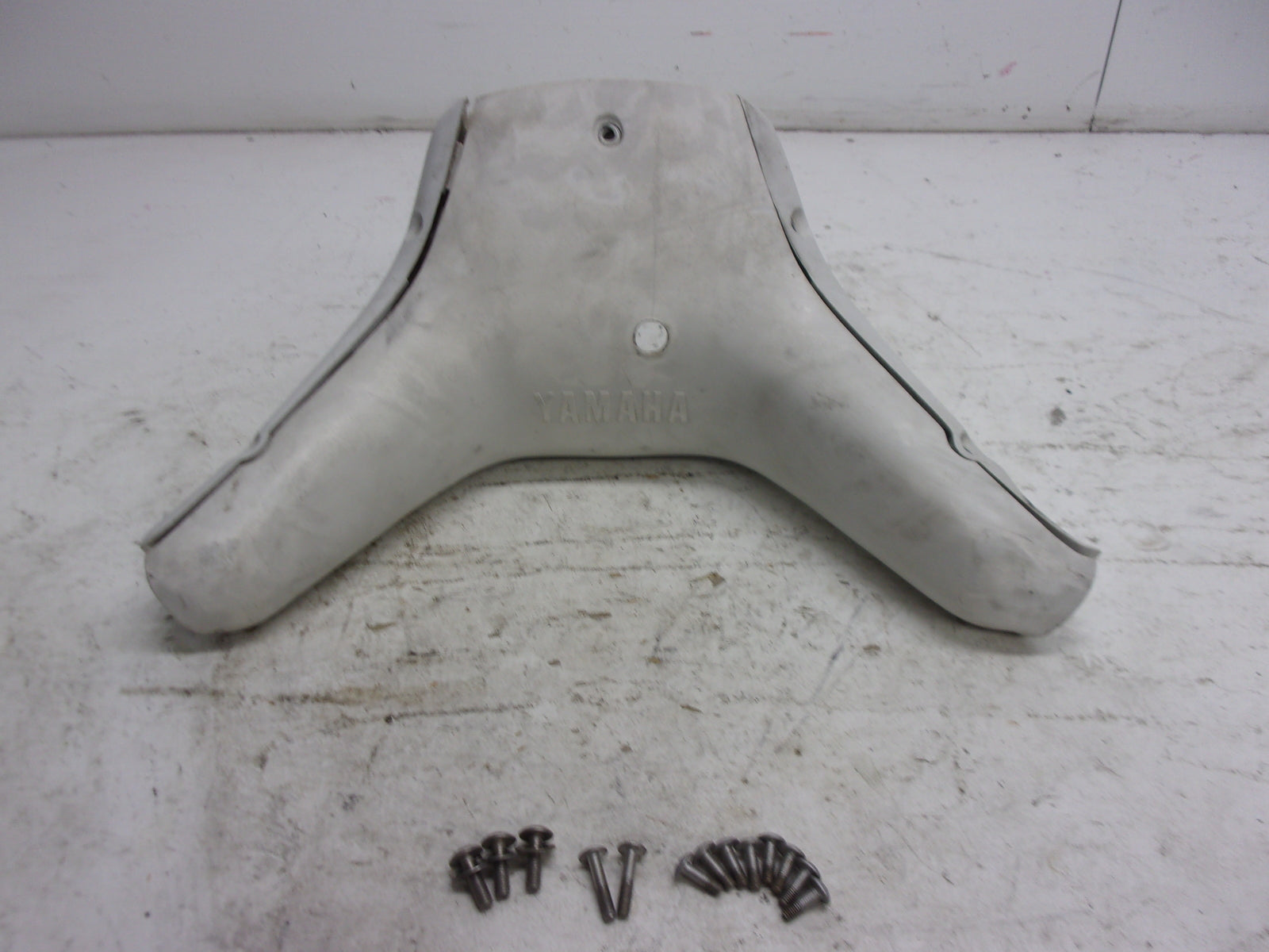 Yamaha WaveRunner 1992-1993 Waverunner 3 OEM Handlebar Cover # FJ0-61421-30-00