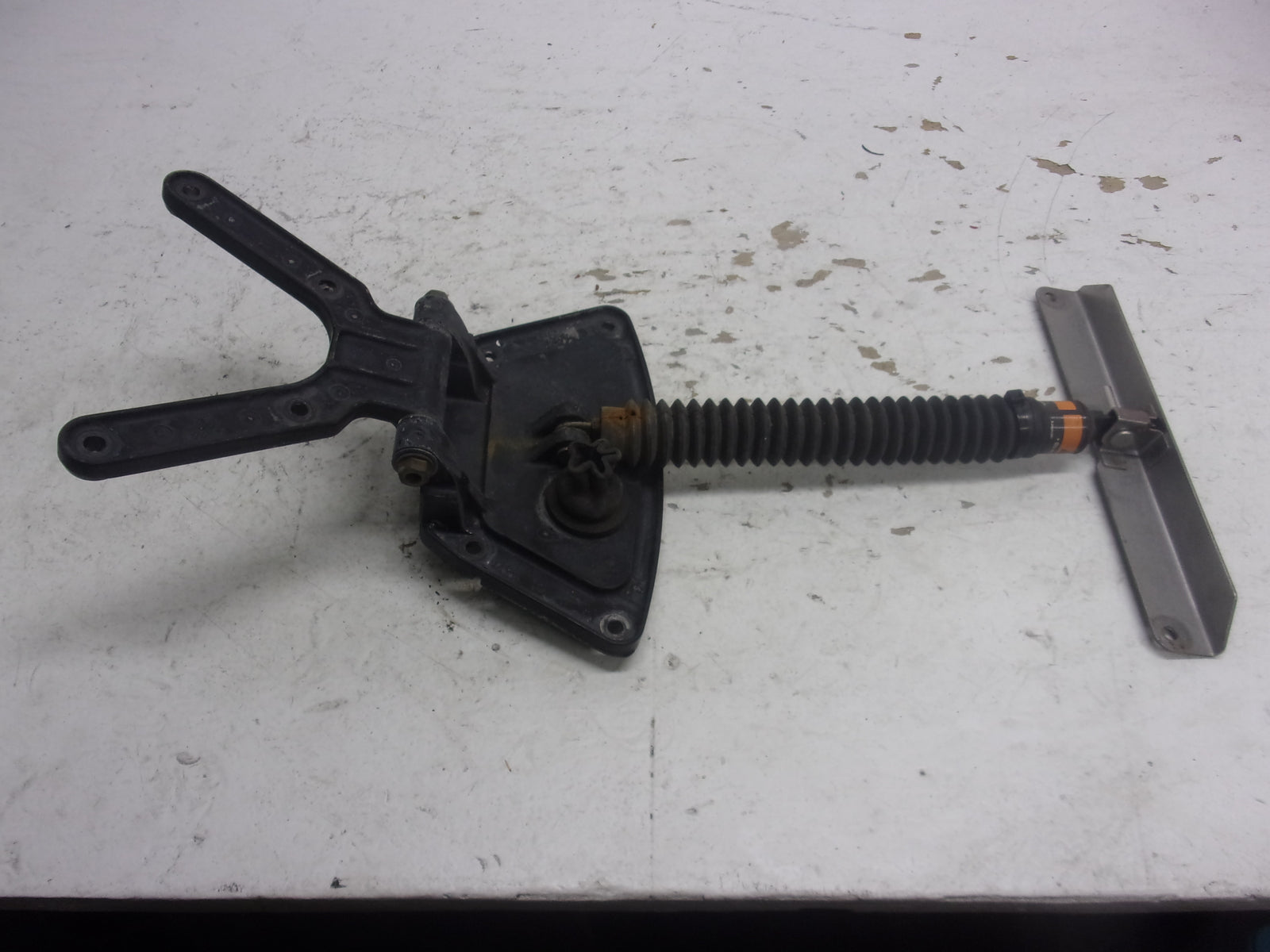Kawasaki Jet Ski 1999-2005 STX Ultra 130/150 OEM Hood Bracket & Shock 11051-3746
