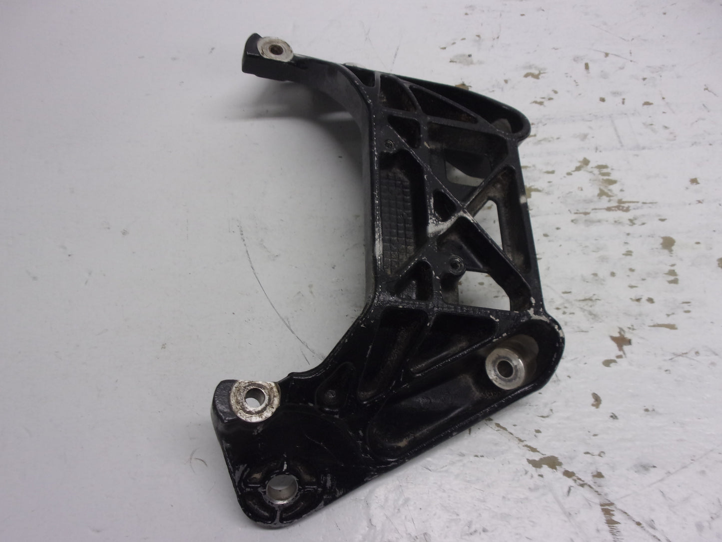 Yamaha Waverunner 1997-1999 WVT GP XL 1100/1200 Front Bracket # 63M-21415-02-94
