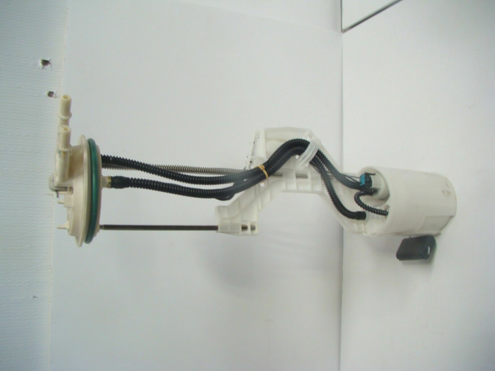 Can-Am Spyder Roadster 2015-2017 F3 Complete Fuel Pump Assembly Part# 709000498