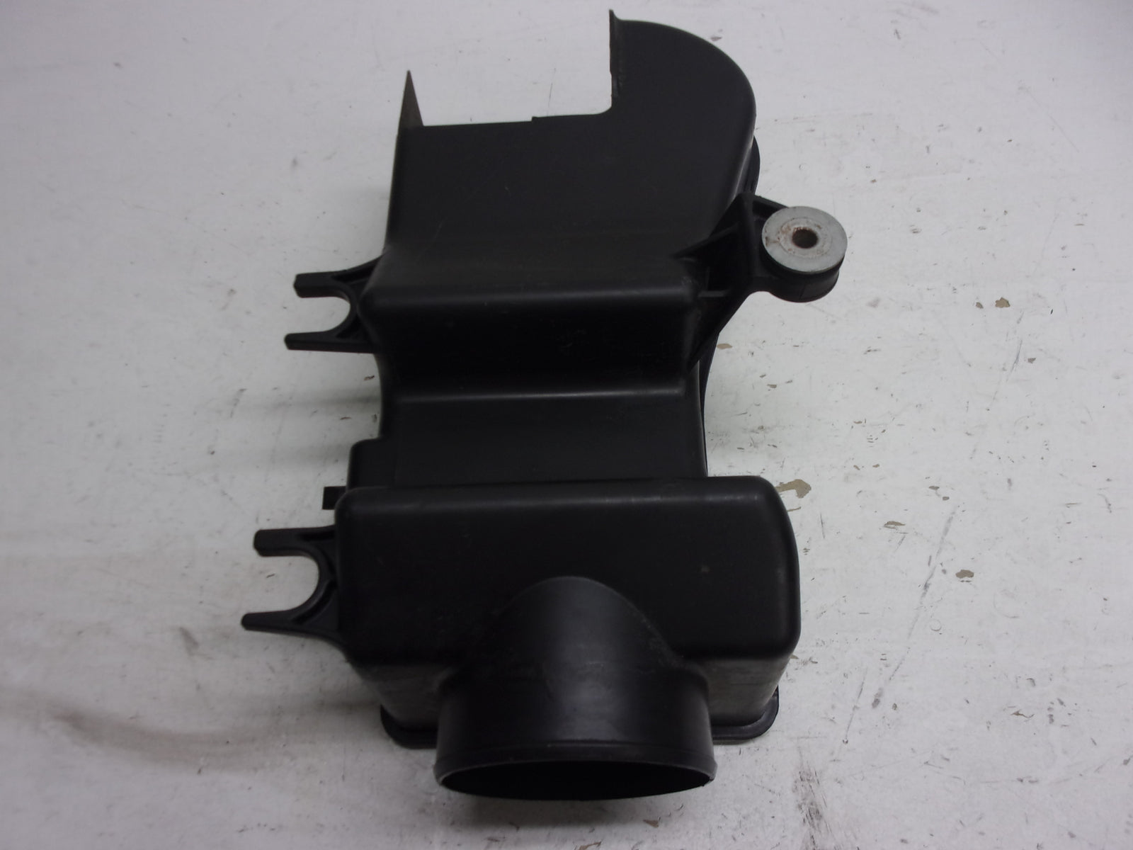 Yamaha WaveRunner 1999-2005 XL XLT XA OEM Air Intake Part# 66V-14440-00-00