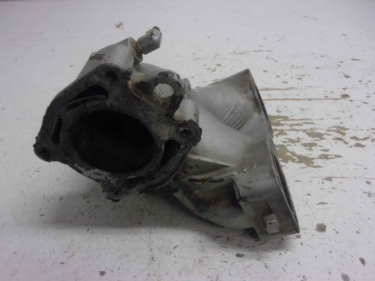SeaDoo Bombardier 1998 GTX RFI 947/951 OEM Exhaust Manifold Part# 290979482