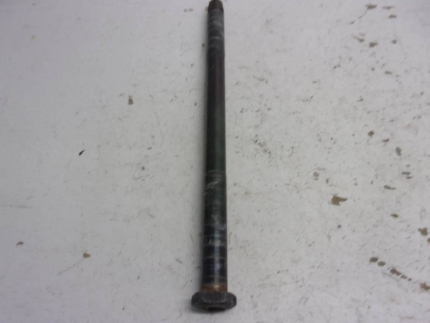 Can-Am Roadster 2008-2012 GS RS RT/RTS OEM Rear Drive Axle Assembly # 705500746