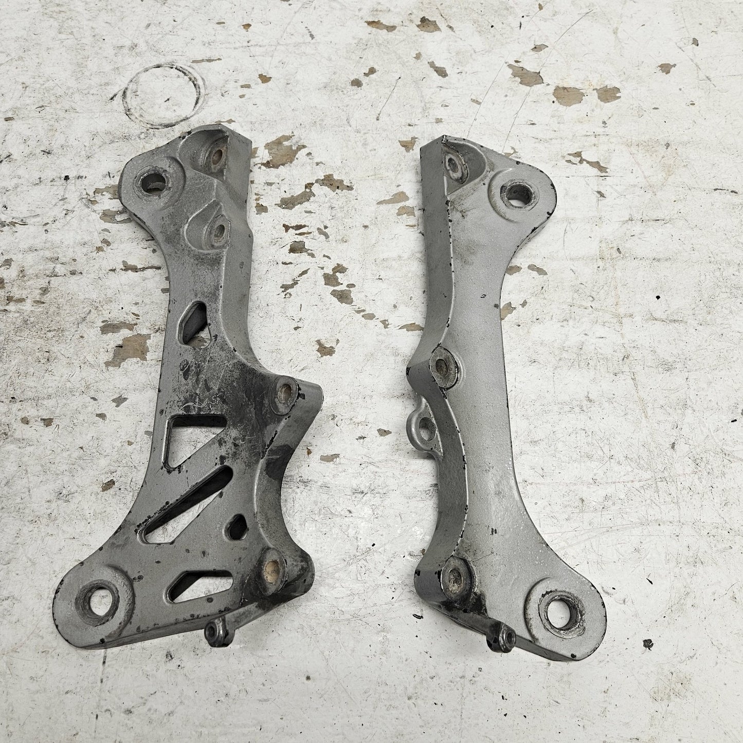 Yamaha WaveRunner 1998-2020 XL SJ GP Engine Bracket Set Part# 6R7-21415-01-94