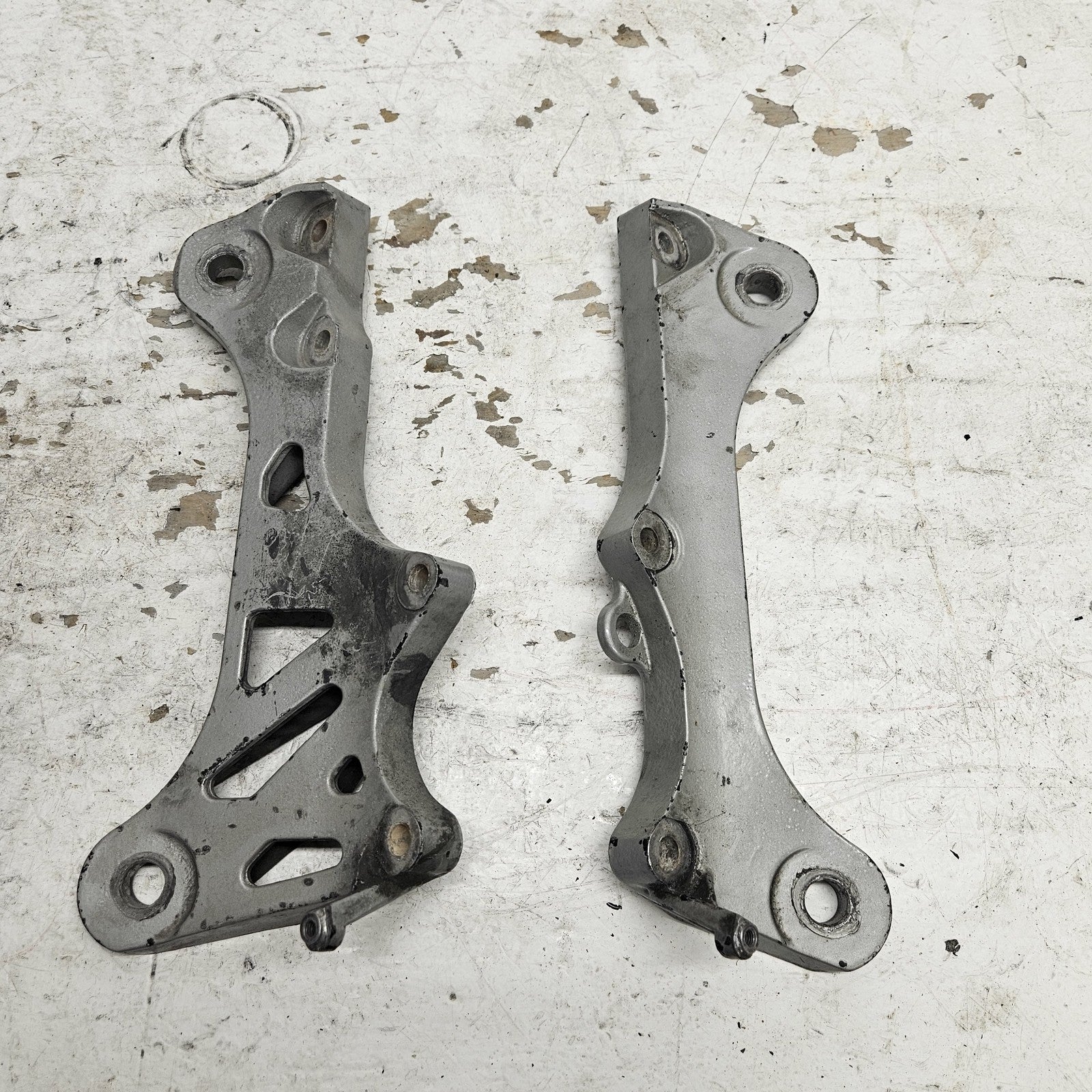 Yamaha WaveRunner 1998-2020 XL SJ GP Engine Bracket Set Part# 6R7-21415-01-94