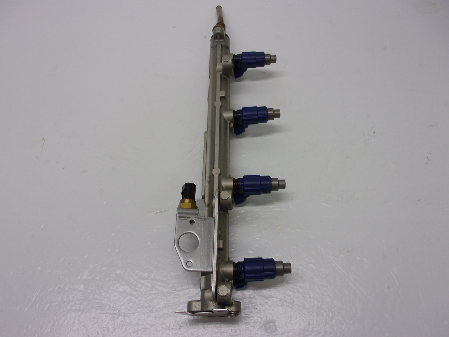 Yamaha WaveRunner 2002-2003 FX FX140 OEM Fuel Rail + Injectors # 60E-13761-00-00