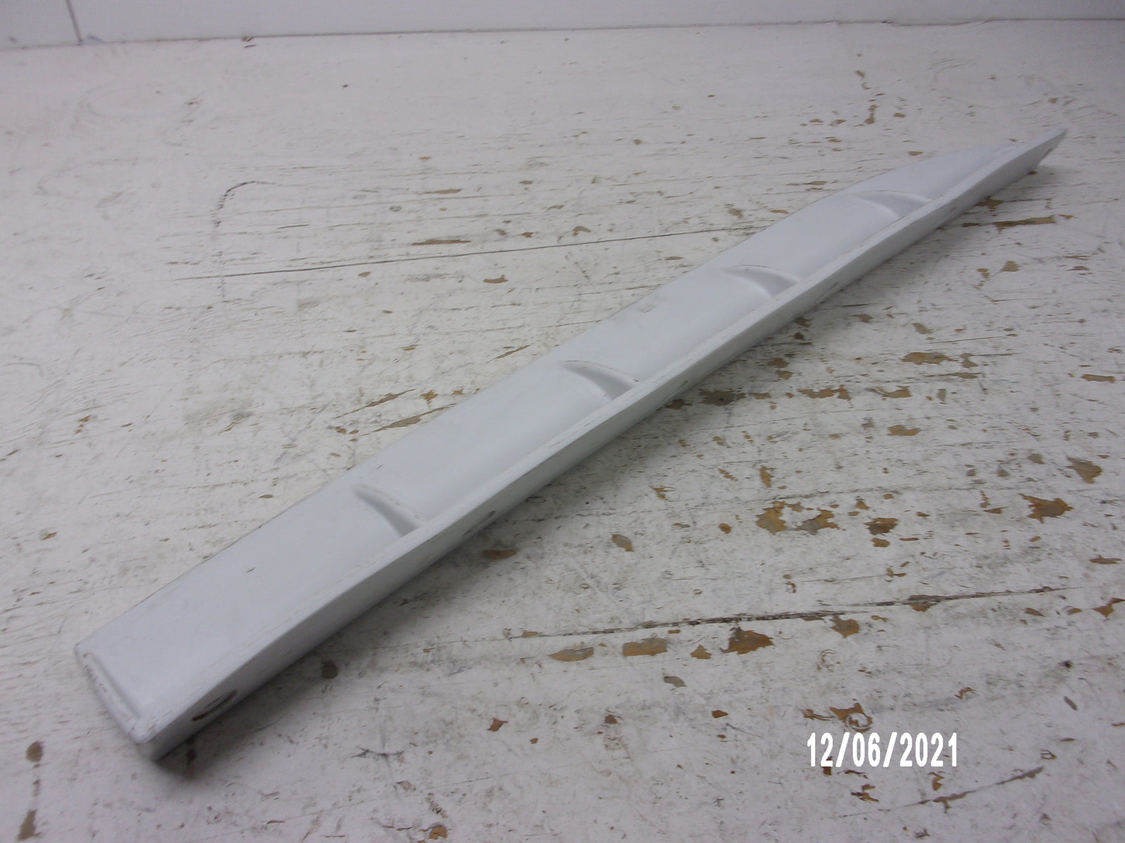 Polaris PWC Watercraft 1999 SLTH OEM White Left Hand Sponson Part# 5432272-207