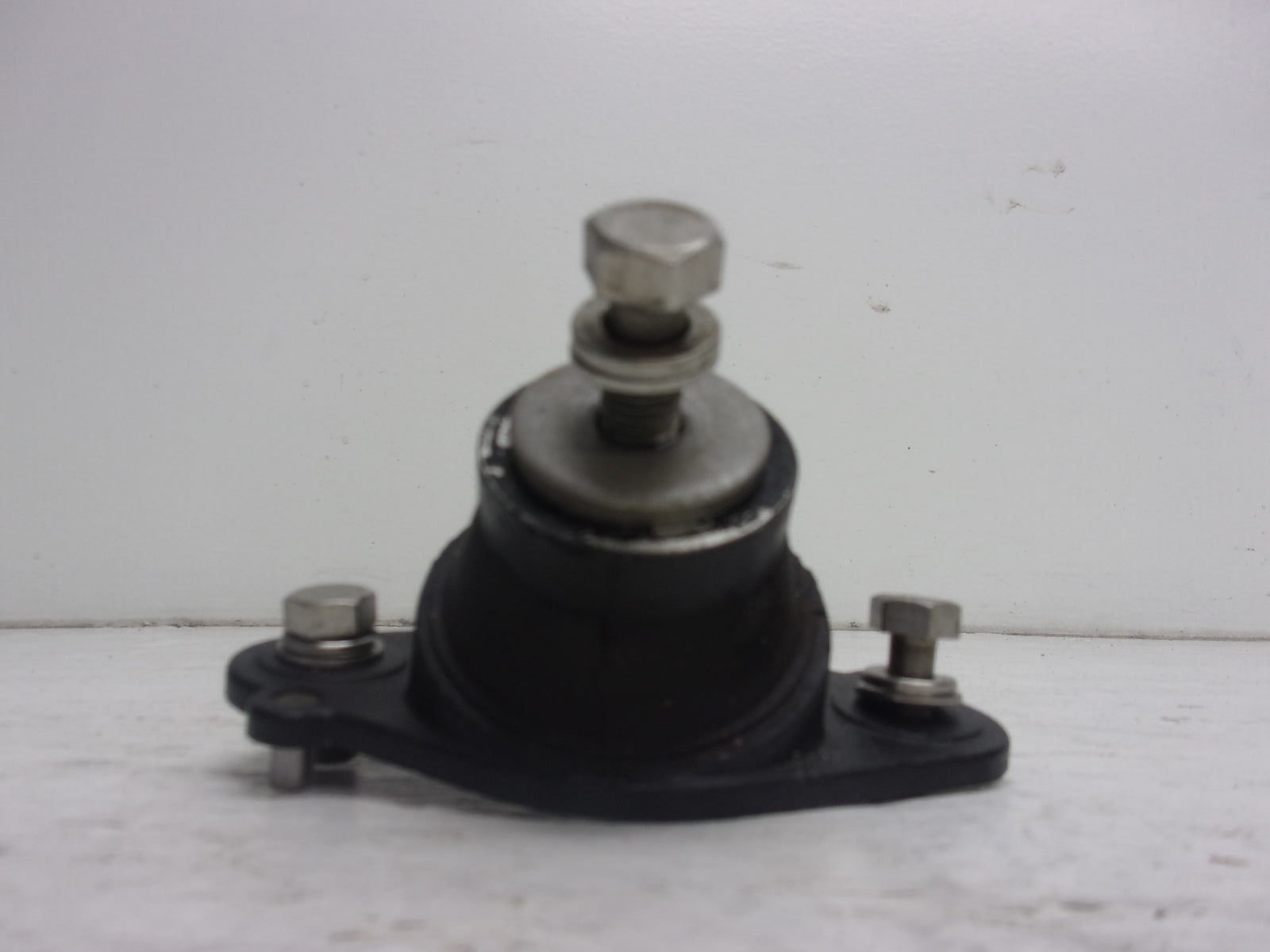 Kawasaki Jet Ski 1988-1990 TS 650SX X2 OEM Engine Damper Set Part# 92075-3724