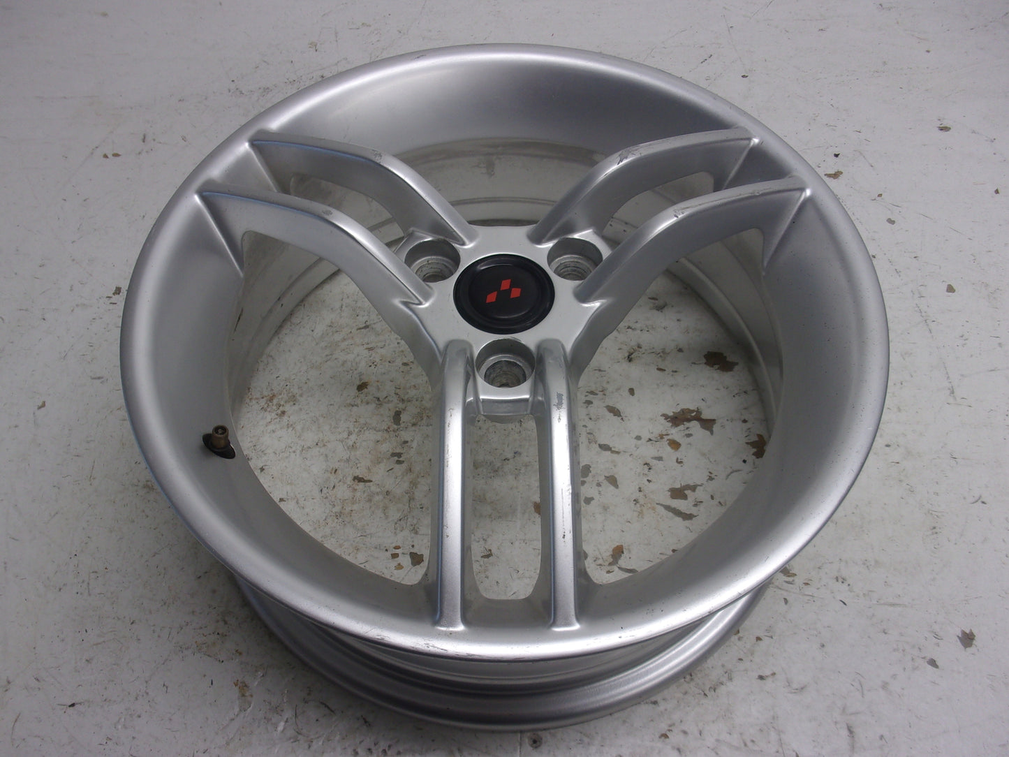 Can-Am Roadster 2010-2012 Spyder RS-S OEM Silver Front Wheel # 706201058
