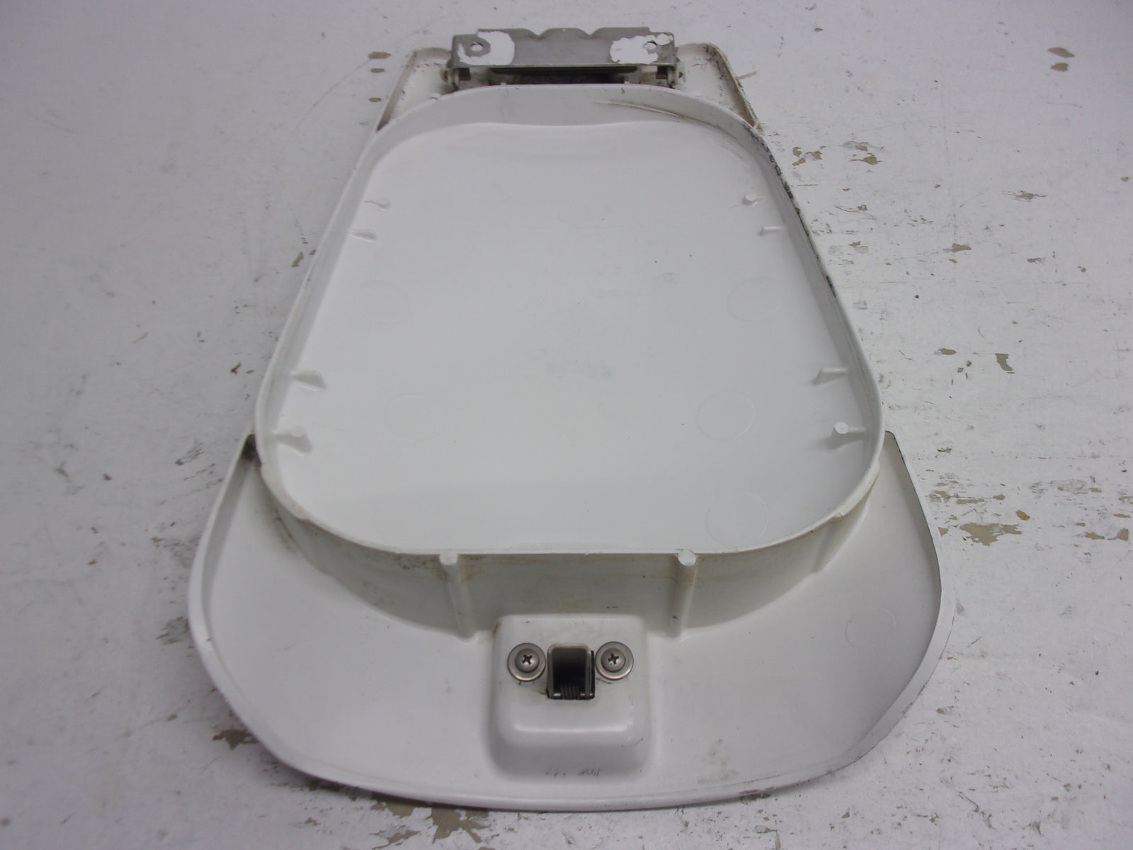 Kawasaki Jet Ski 1993-1998 750 XIR SSXI OEM White Hatch Cover Part 14090-3711-8C