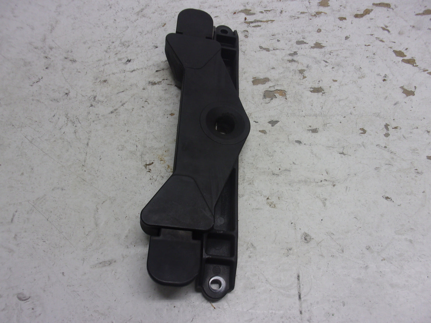 Kawasaki Jet Ski 1999-2005 STX Ultra 130/150 OEM Lid Lock Part# 27016-3753