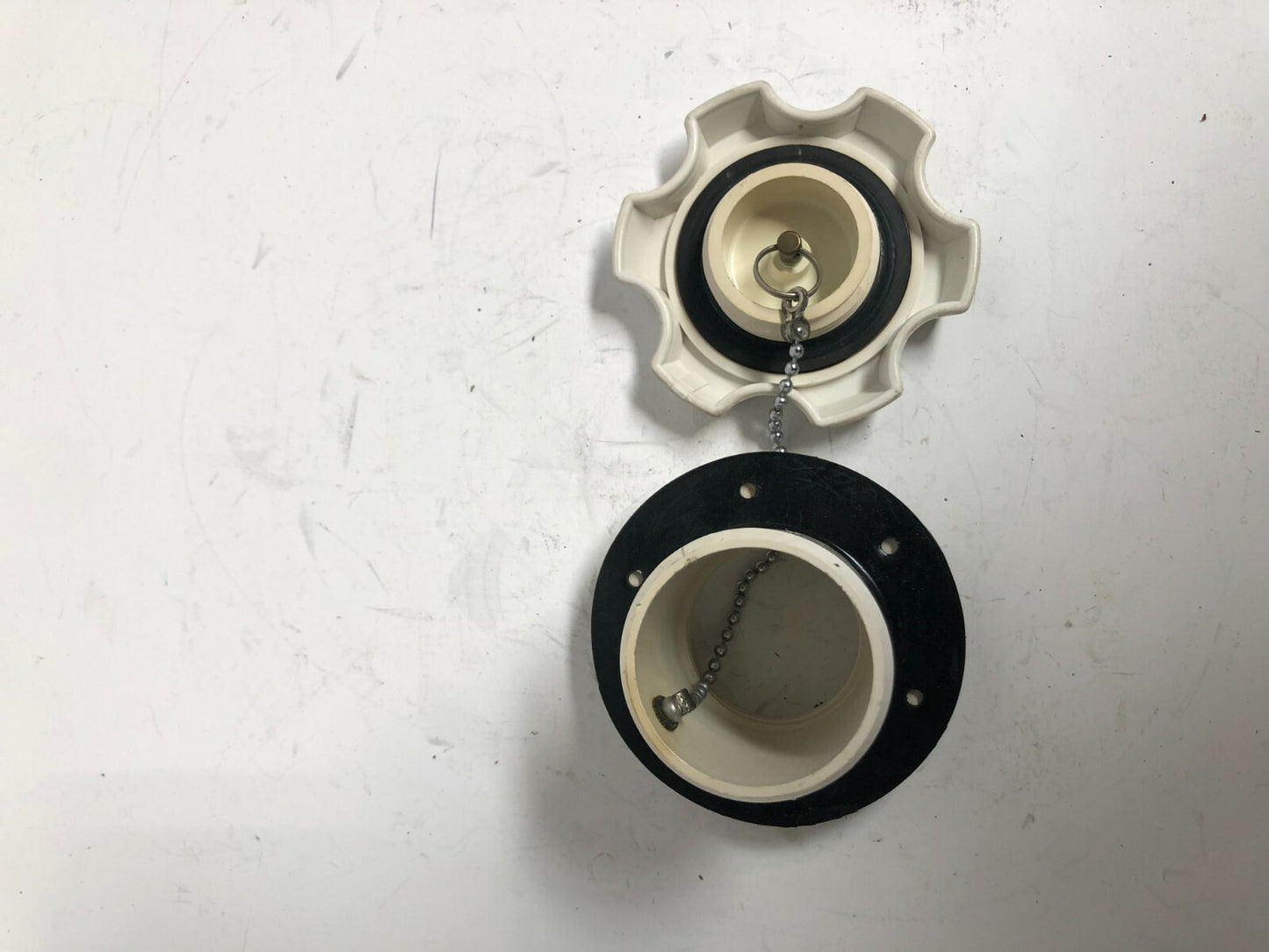Yamaha Waverunner 3 1990-96 650 Filter Neck w/ Fuel Cap Part# FV4-67831-30-00