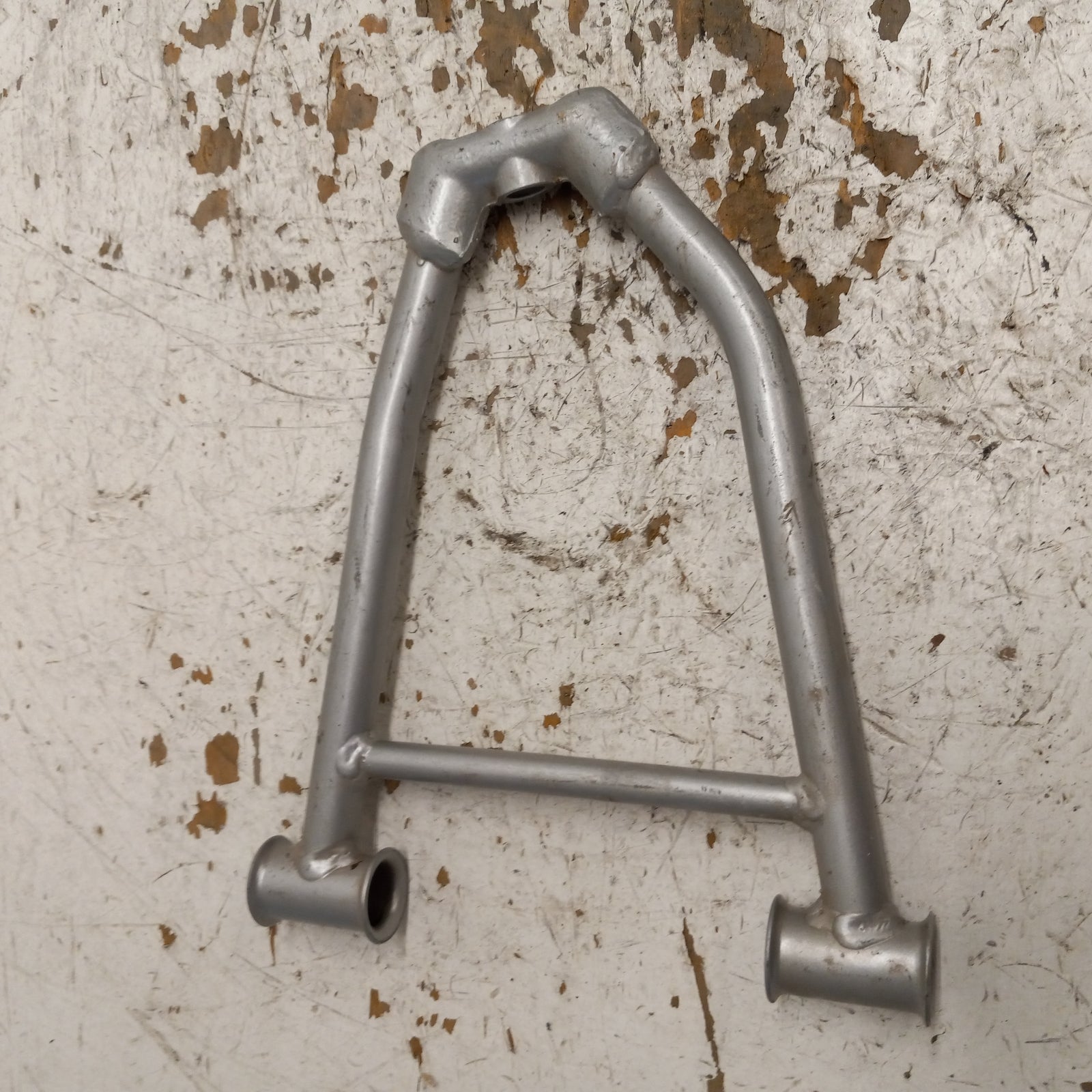 Polaris Snowmobile 2005 RMK OEM Silver RH Upper Control Arm # 2202937