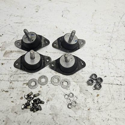 Polaris Watercraft 1995 SL SLX 650/750/780 OEM Engine Mount Set Part# 3110051